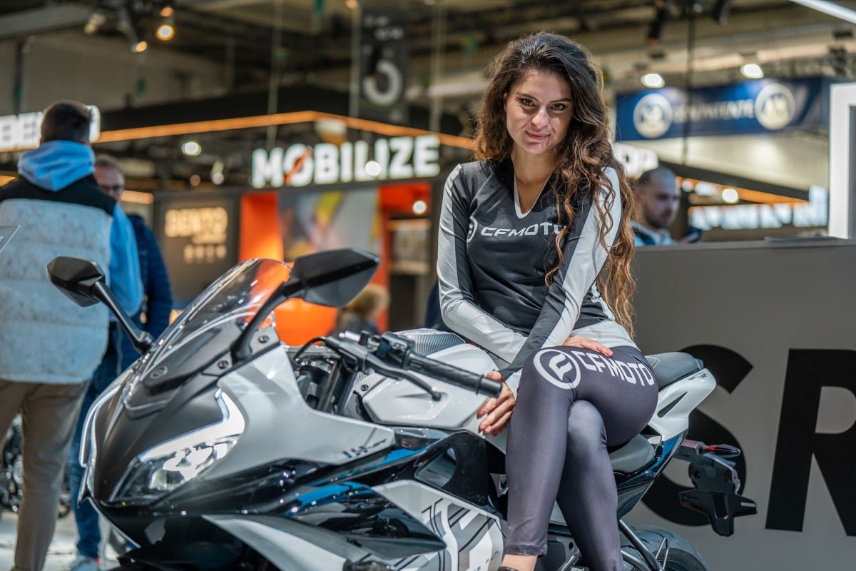Le ragazze di EICMA 2024! +GALLERY+